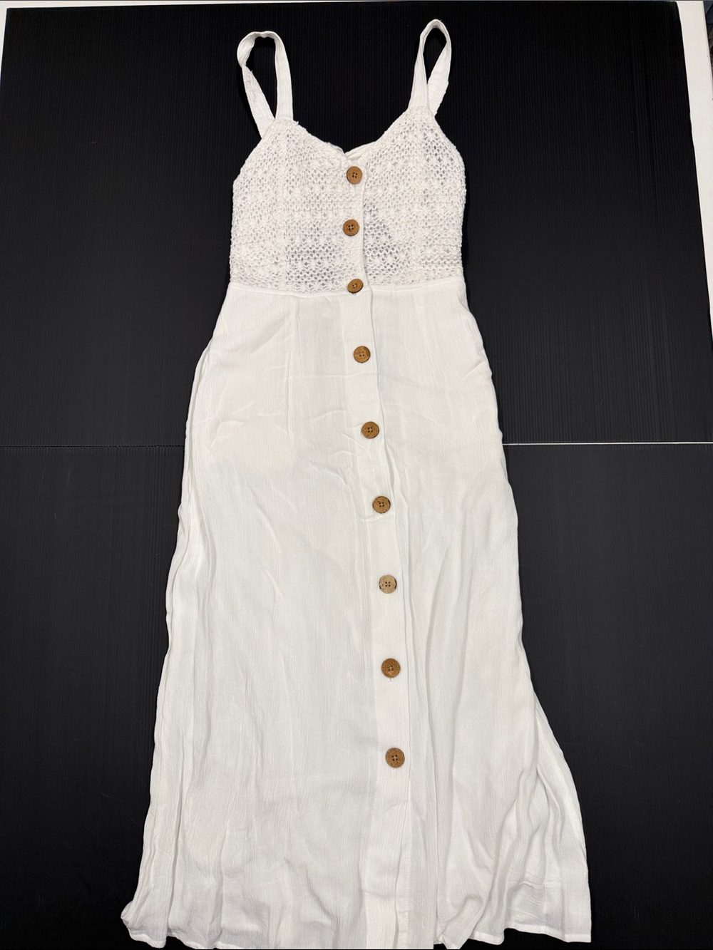 Jessica Simpson White Crochet Bodice Button-Front Maxi Dress